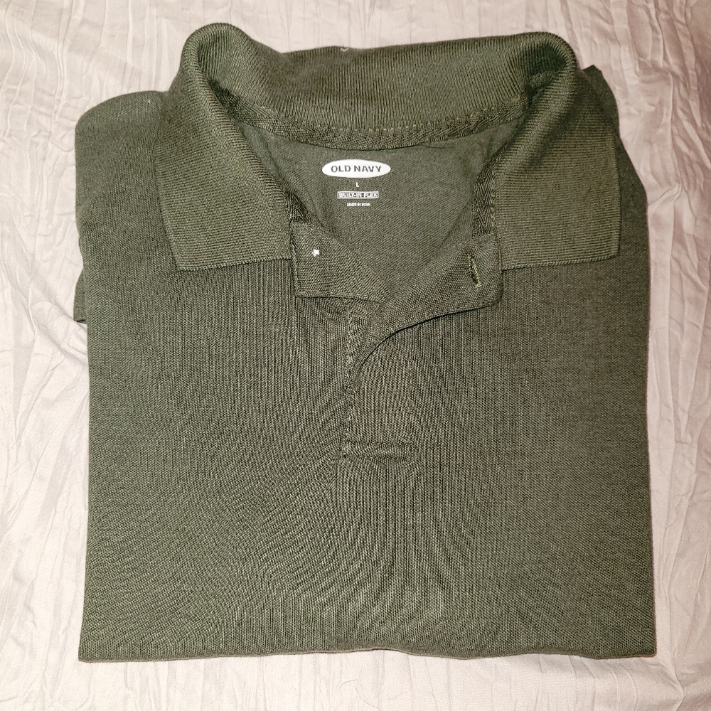 Old Navy Polo, Medium
